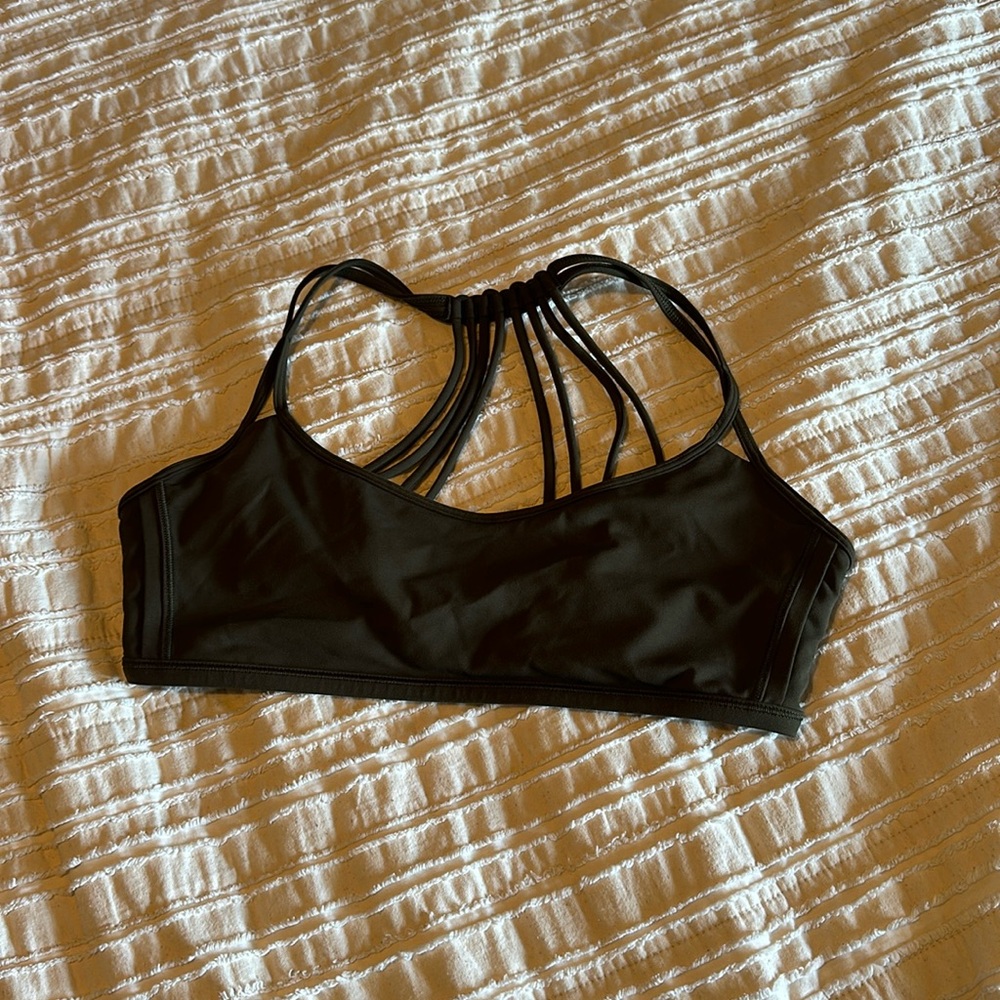 Olive sports bra lululemon